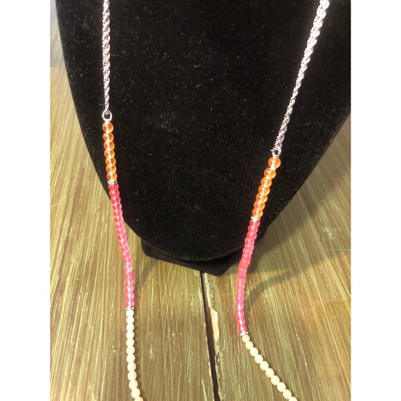 Ann Taylor Vintage Pink and Peach Thin Beaded Silver Necklace - Picture 3 of 6